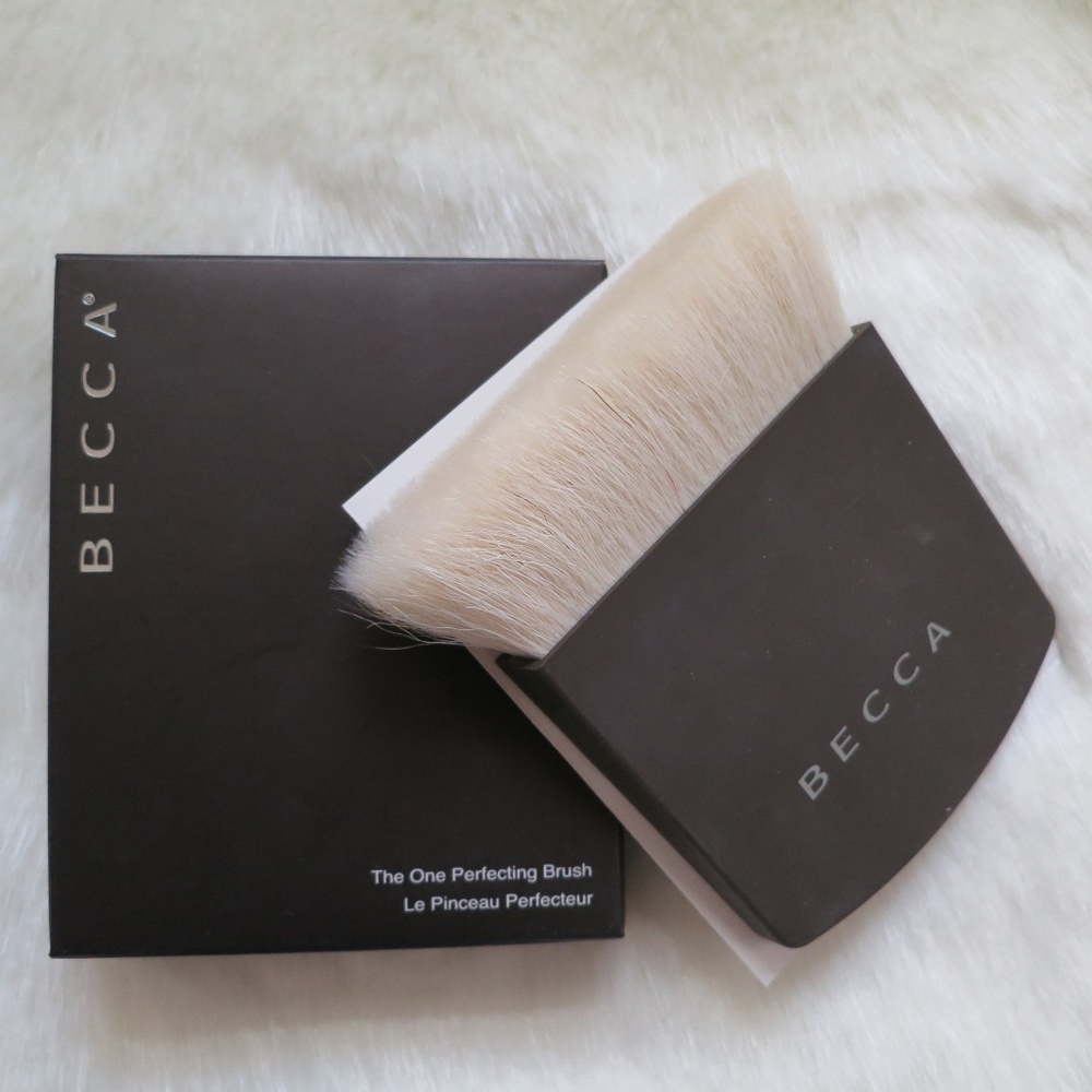 BECCA The One Perfecting Brush - Original
